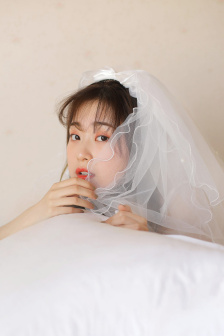打屁股眼小说